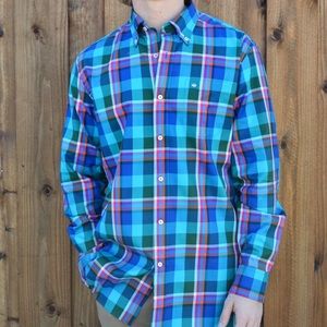 NWT Mens Southern Tide rushing water Button up